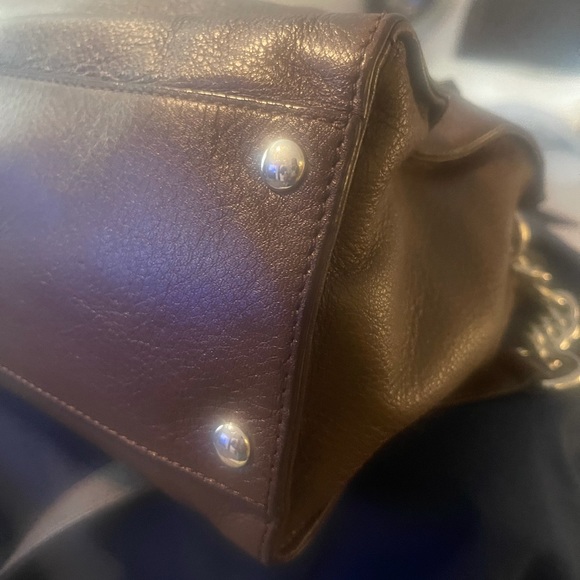 Michael Kors East West Hamilton Bag - Picture 12 of 15